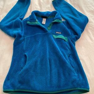 Patagonia Re-tool pullover. Size small. Teal color.